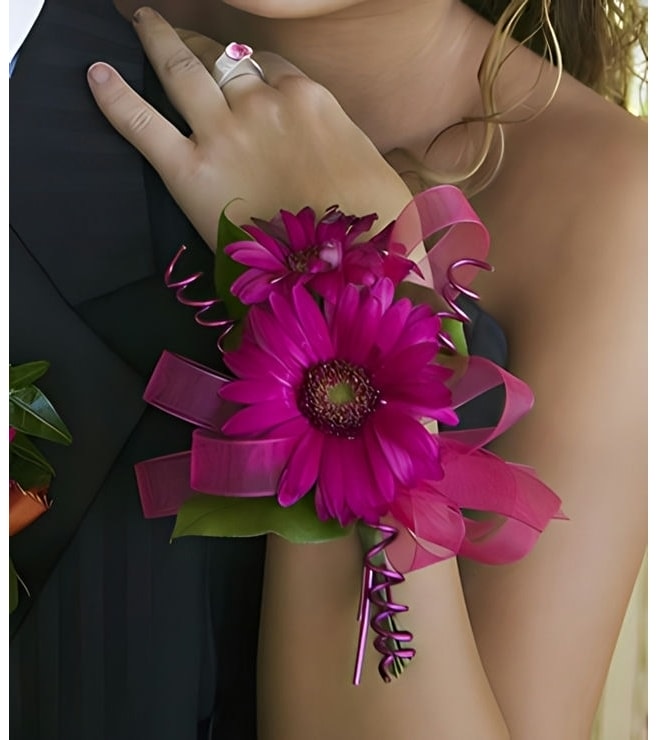 باقات الزهور الساحرة والمبهجة، هدايا حفلات التخرج والزفاف