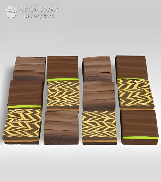 ثلاثية الحلويات - علبة من 12 قطعة