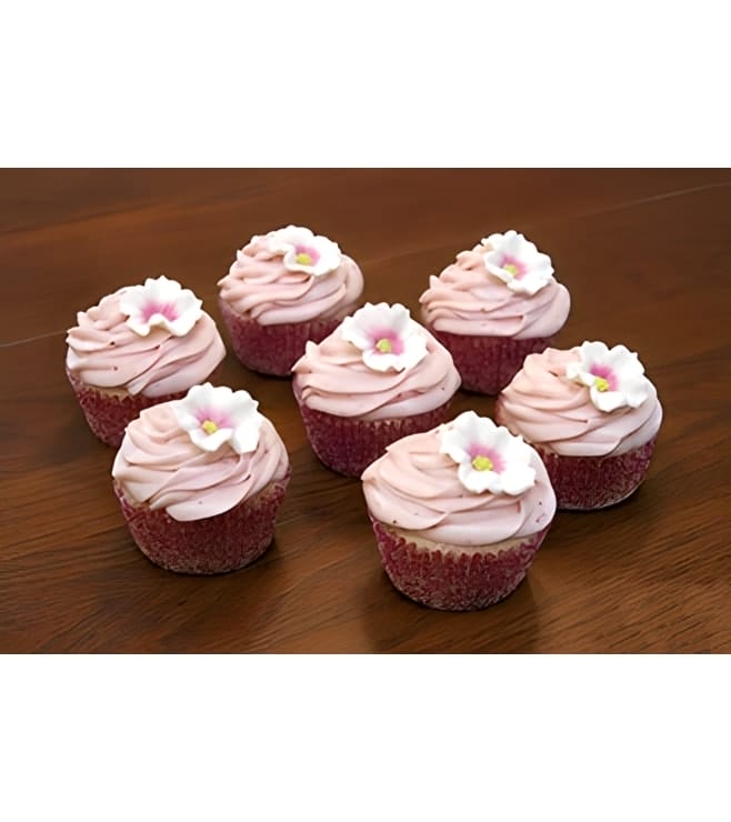 دزينة من الكب كيك بزخارف ديزي