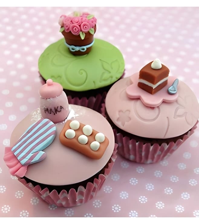 دزينة كب كيك من بيكرز تريت