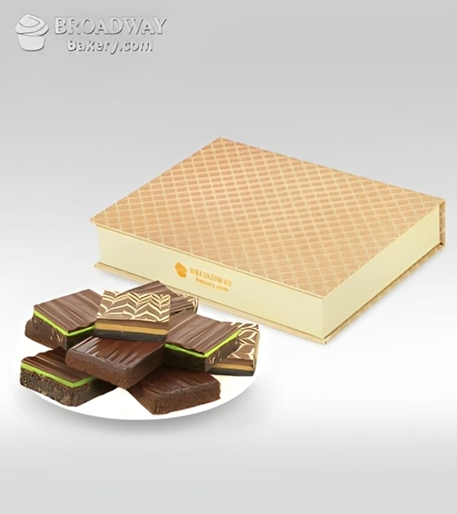 ثلاثية الحلويات - علبة من 12 قطعة