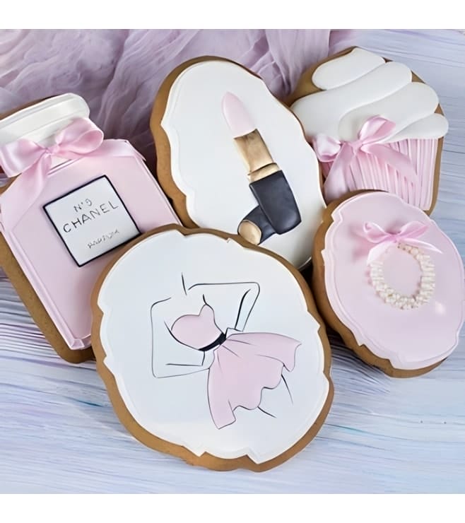 كعكات شانيل الأنيقة