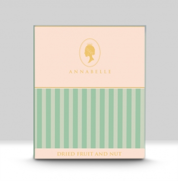 شوكولاتة بالفواكه المجففة والمكسرات من أنابيل