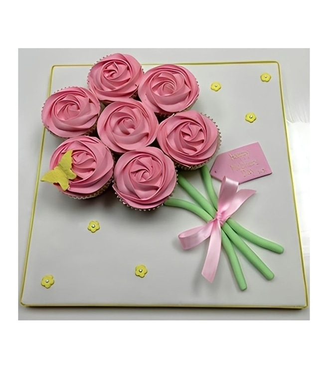 باقة كب كيك الورد الوردي