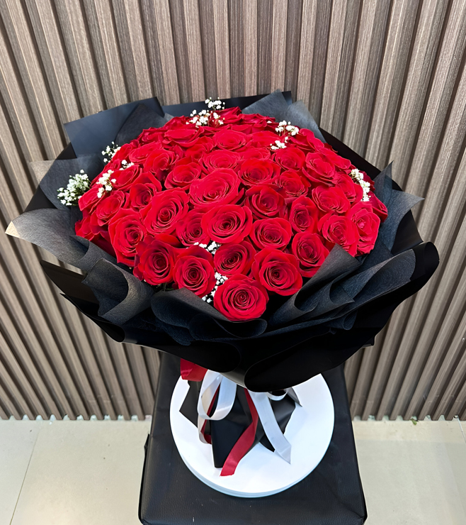 باقة زهور عيد الميلاد الأنيقة، باقات يدوية