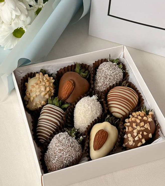 فراولة مغطاة بشوكولاتة شوكو-فينيس