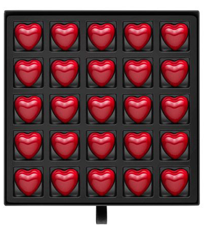 شوكولاتة لذيذة مغلفة بالحب