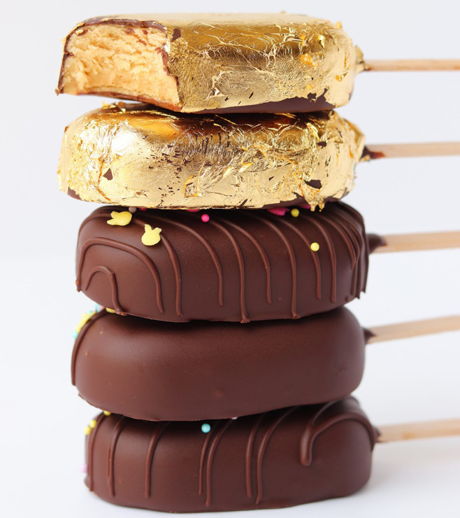 كعكات شوكولاتة أنيقة