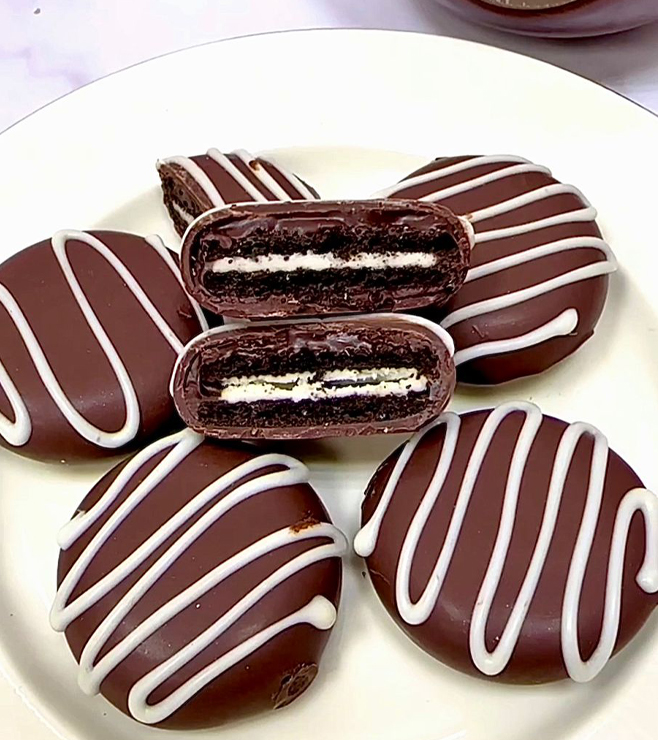 Dipped Oreo Cookies, Cookies
