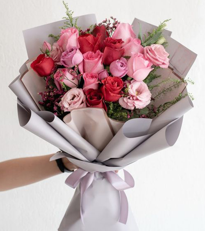 باقة زهور جميلة جدًا، فقط لأنك تستحقها