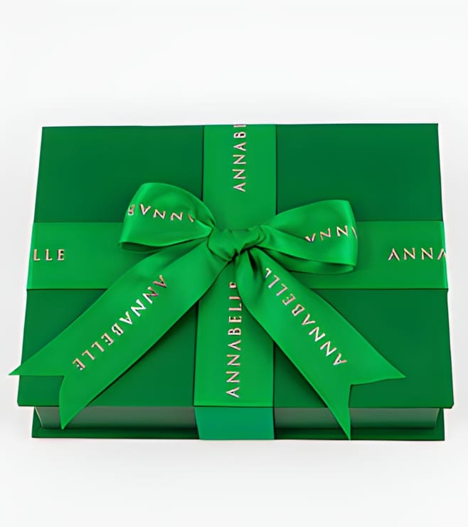 علبة شوكولاتة Parisian's Delight من Annabelle Chocolates