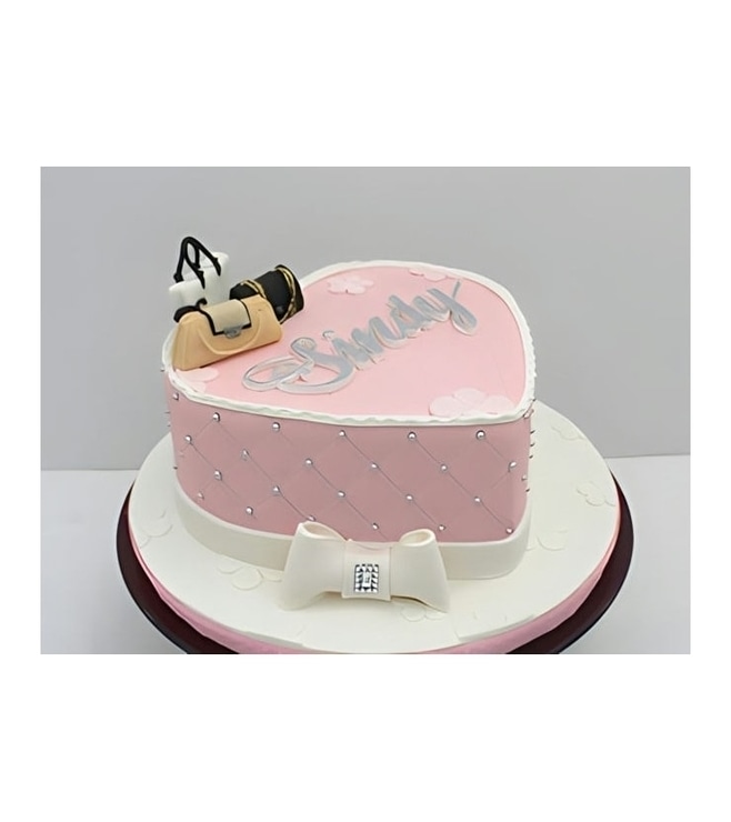 إكسسوارات أنيقة كعكة على شكل قلب، كعكات