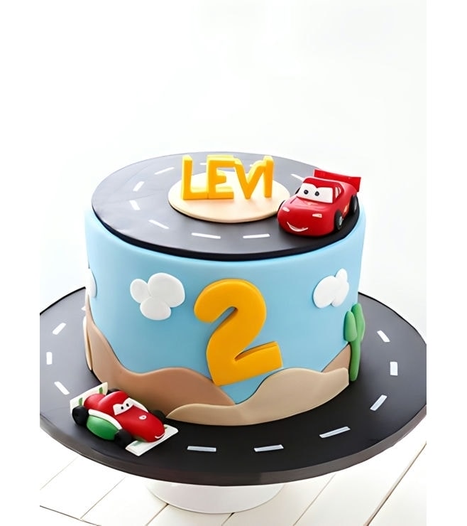 ديزني كارز ماكوين يتصدر الكعكة، كعكات