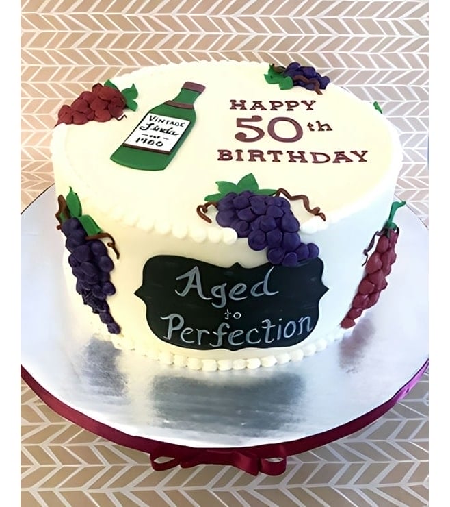 كعكة أسطوانية مثل النبيذ الفاخر