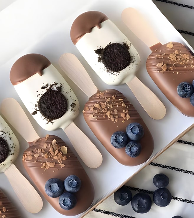 كعكات أوريو بالتوت الأزرق