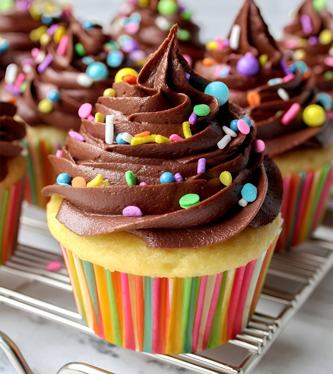 كب كيك كونفيتي جوي