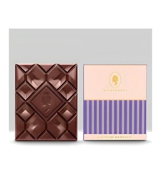 شوكولاتة بالبندق المقرمش من أنابيل