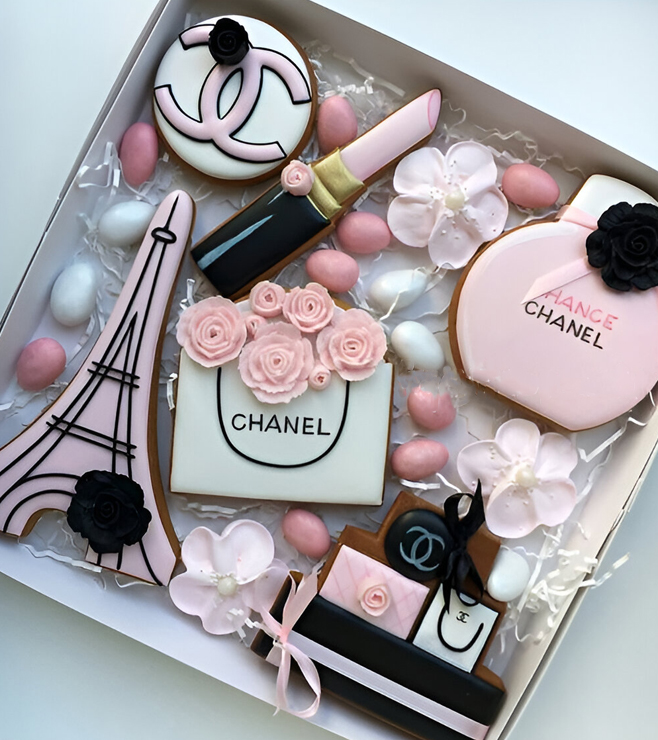 Fashionista's Finest Cookies, Cookies