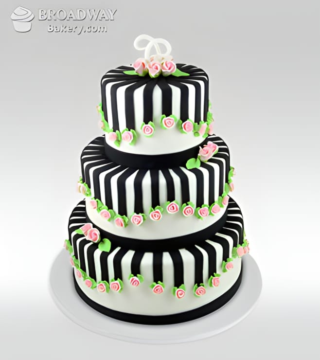 كعكة روز كاسكيد ريد فيلفيت