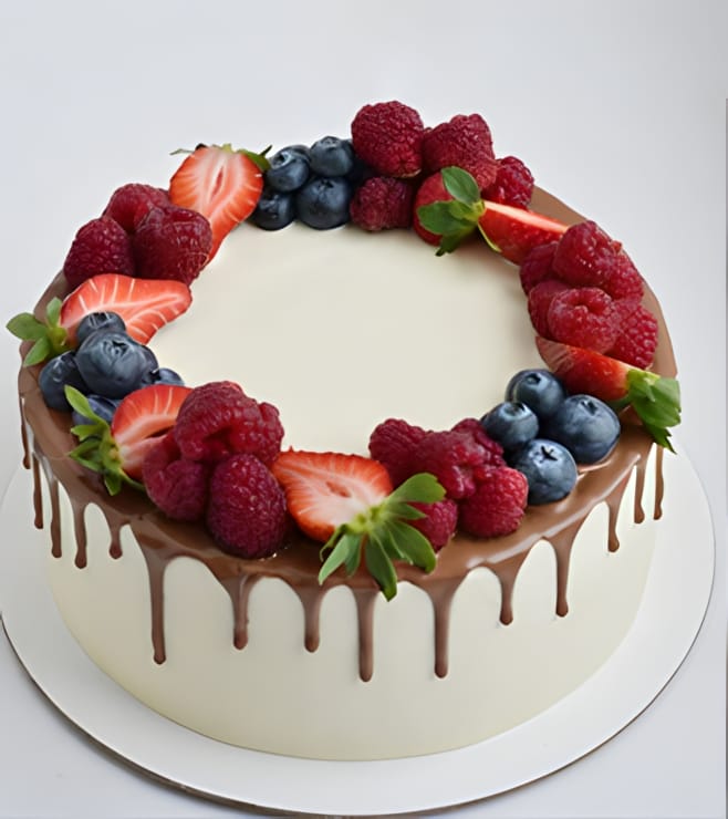 كعكة التوت الطازج