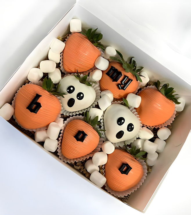 توت مغموس في توهج شبحي