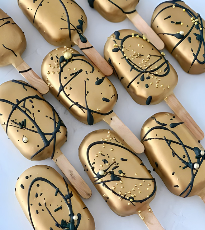 كعكات ذهبية لامعة