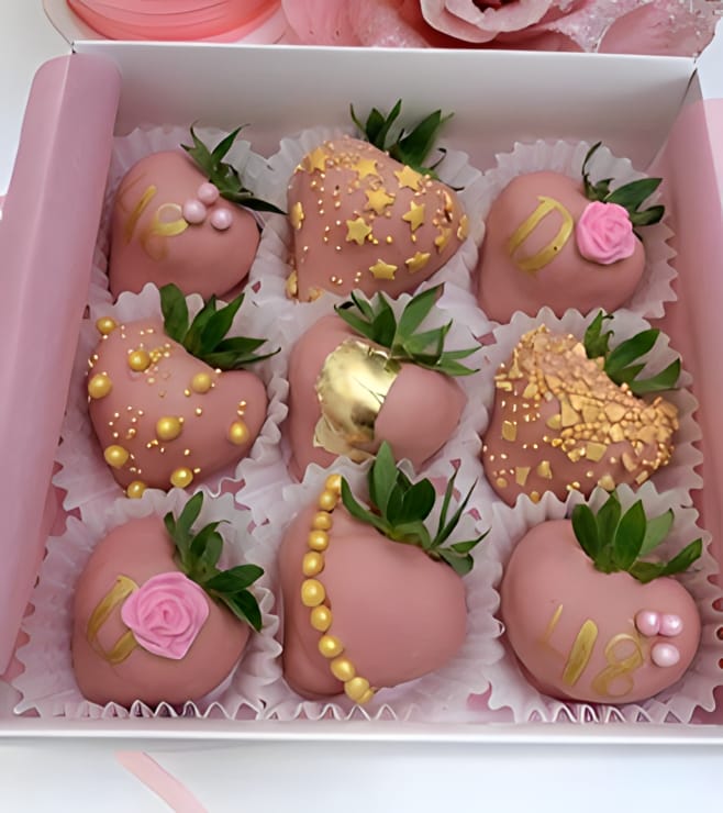 فراولة مغطاة بالرقائق الذهبية اللامعة