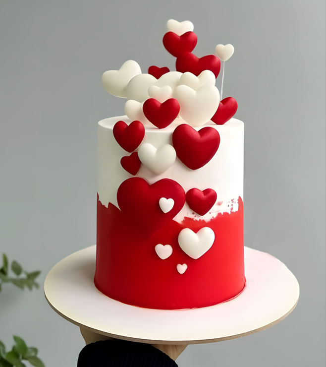 كعكة قلوب عائمة
