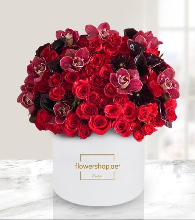 صندوق قبعات "علاقة حب لا نهائية"، زهور