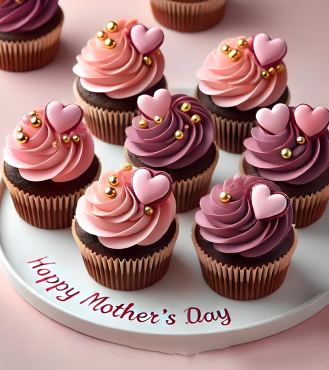 تدليل الأم الحلو