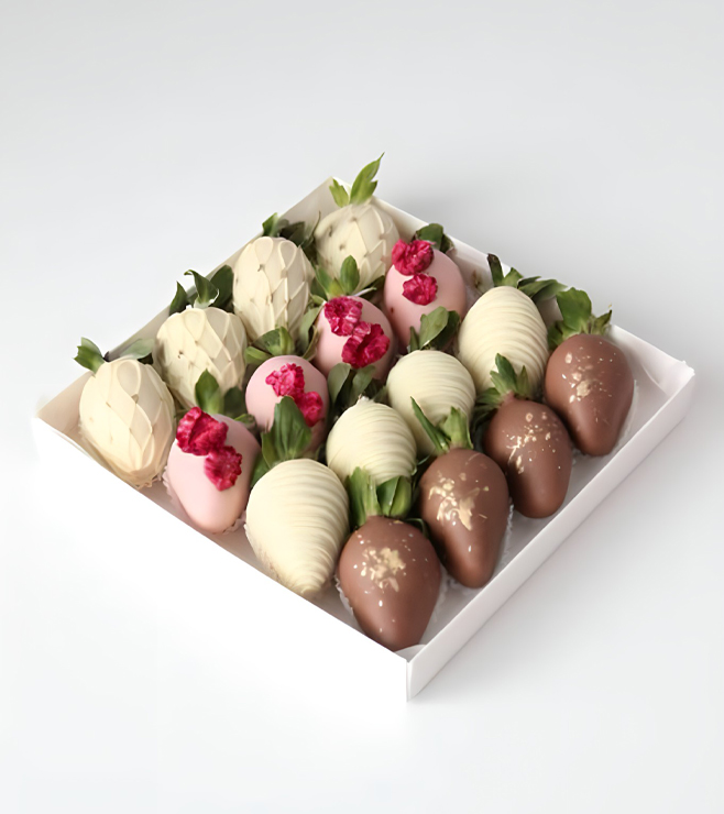 حلويات الفراولة الفاخرة