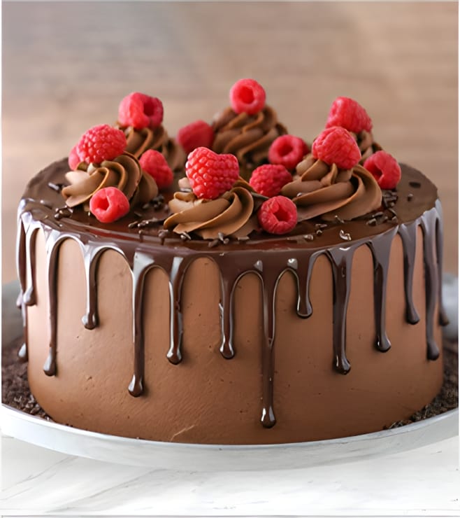 كعكة شوكو دريب بالفراولة