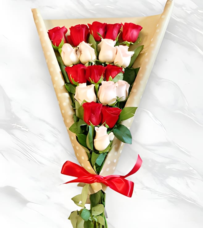 باقة الحب باللونين الأحمر والأبيض، ورود