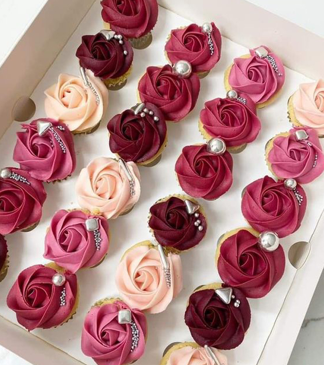 كب كيك "ورود لك" - 12 كب كيك