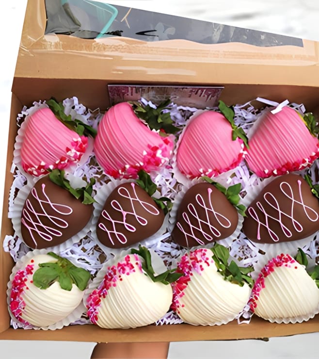 فراولة مغموسة ساحرة