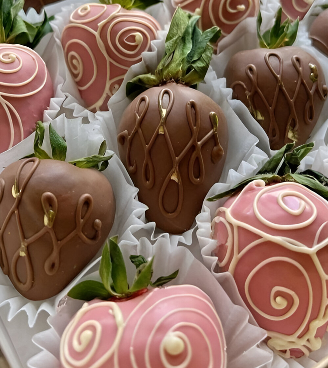 التوت المغطى بالشوكولاتة