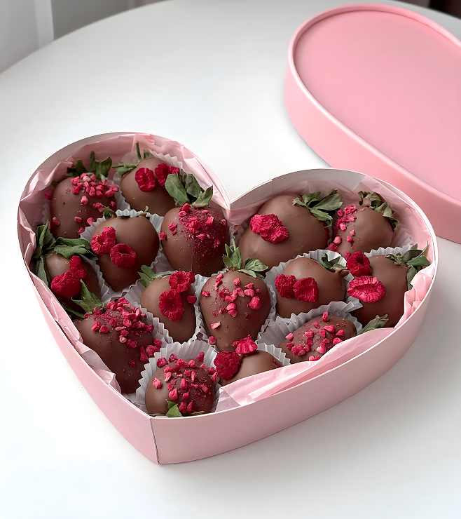 الفراولة المغطاة بالشوكولاتة