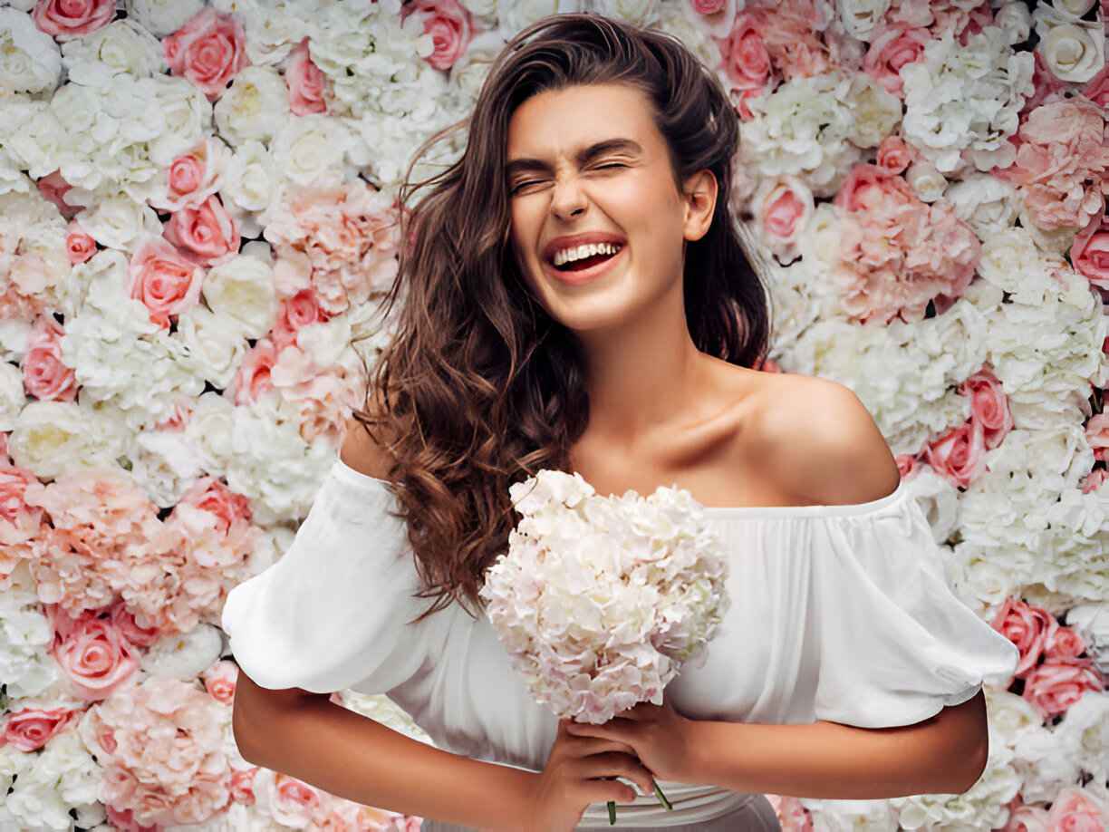 Crafting Unforgettable Wedding Moments with Unique Floral Combinations