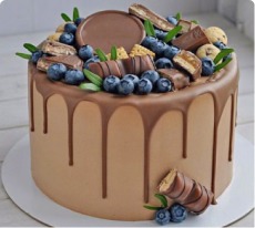 happy birthday cake, Interflora Abu Dhabi