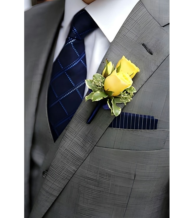 Date Night Boutonniere