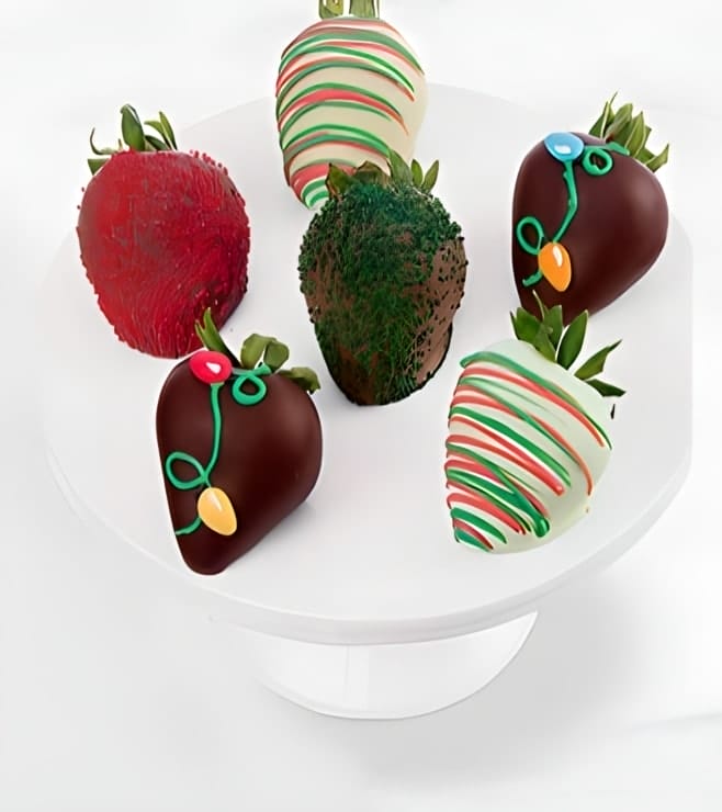 Christmas Trinkets Dipped Strawberries