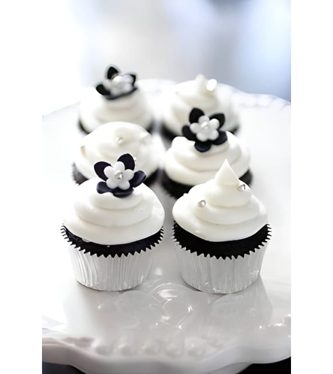 Black And White Delight Dozen Cupcakes