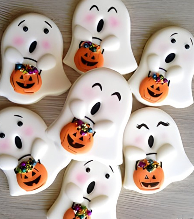 Chilling Ghost Cookies
