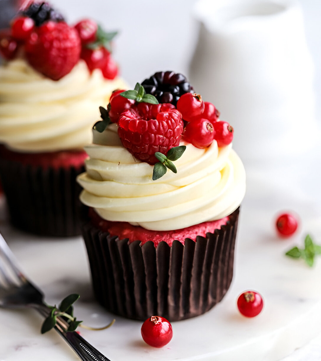 Berry Temptation Cupcakes, New Year Gifts