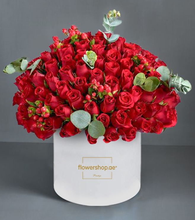 Majestic Red Rose Hatbox, New Year Gifts