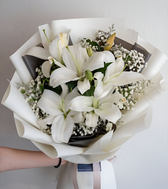 White Wonderland Bouquet, New Year Gifts