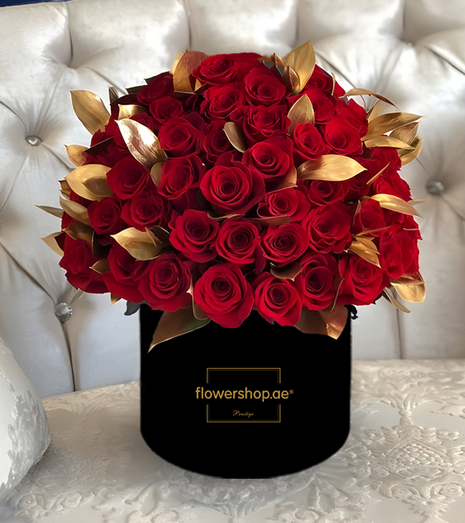 Red Rose Reverie Hatbox