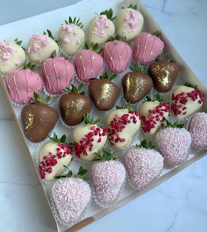 Sweet Sparkle Dipped Strawberries