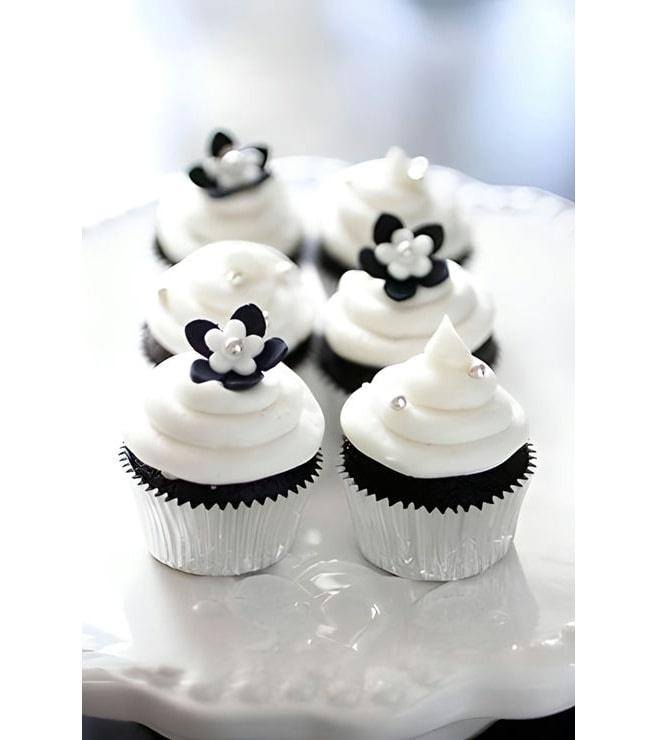 Black And White Delight Dozen Cupcakes