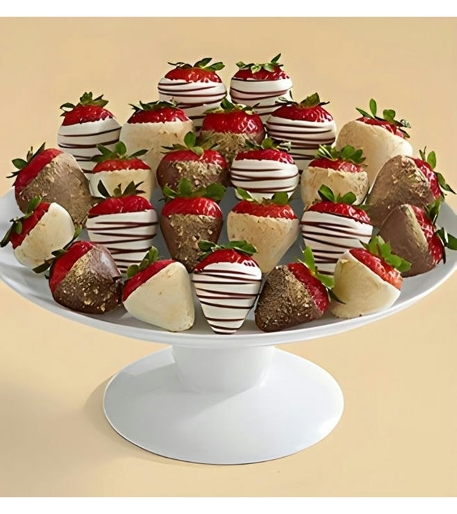 Christmas Gold Dipped Strawberries